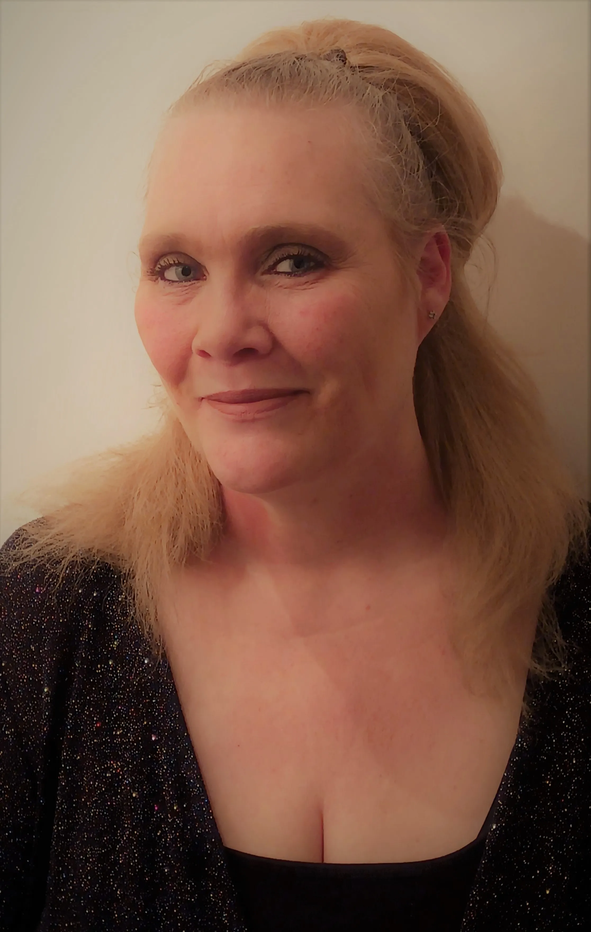 Big Beat Entertainment -  Mandie Willet